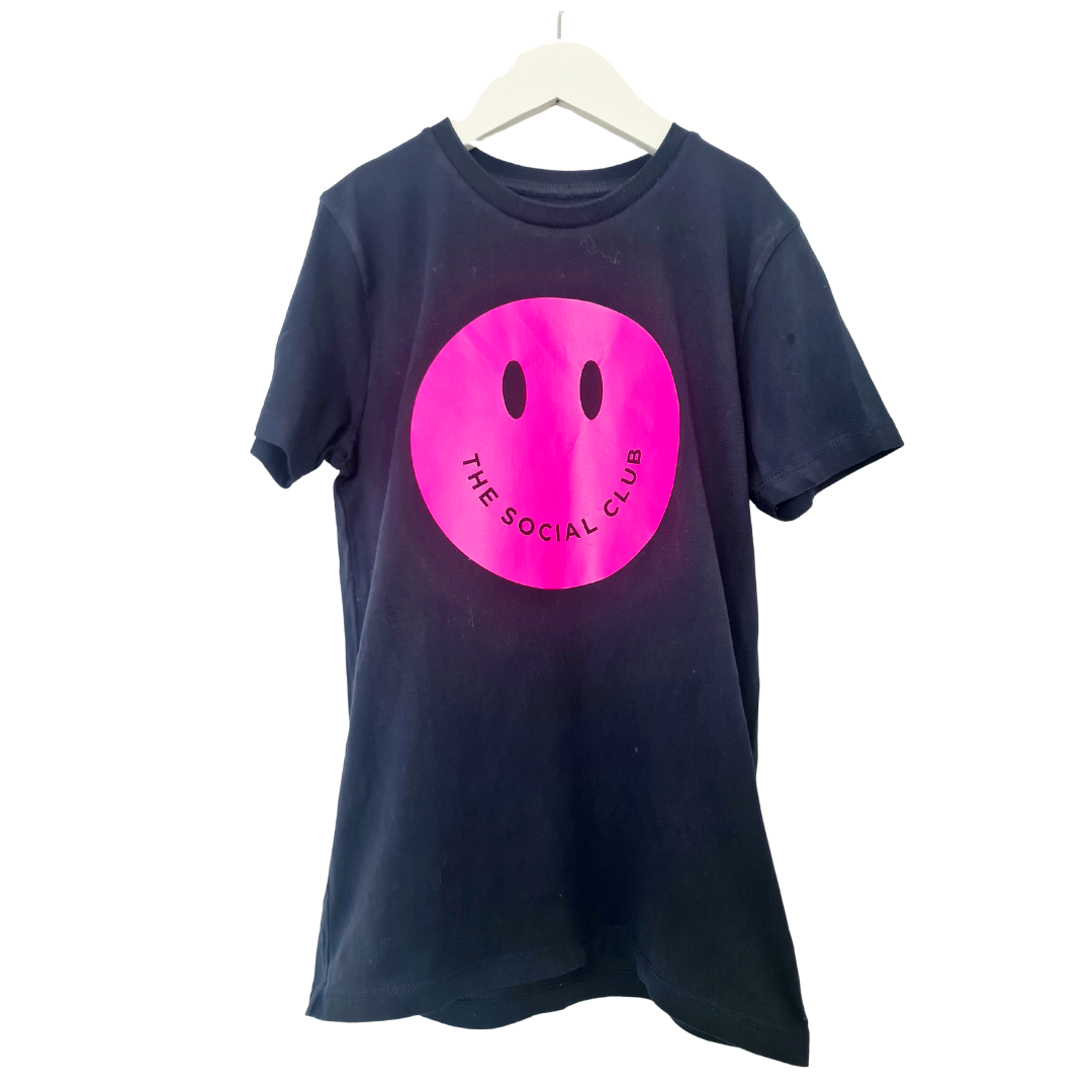 PRELOVED Kids Navy & Neon Pink Tshirt - size 9-11